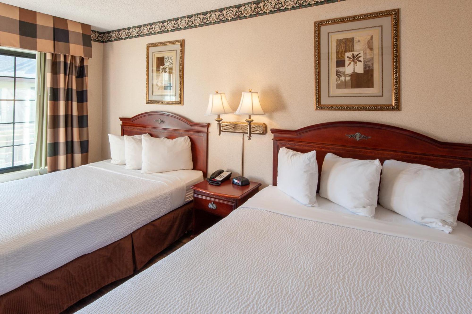 Studio City Court Yard Hotel Екстер'єр фото